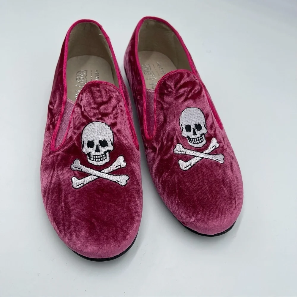 Hoo Barron Skull Smokng Shoe